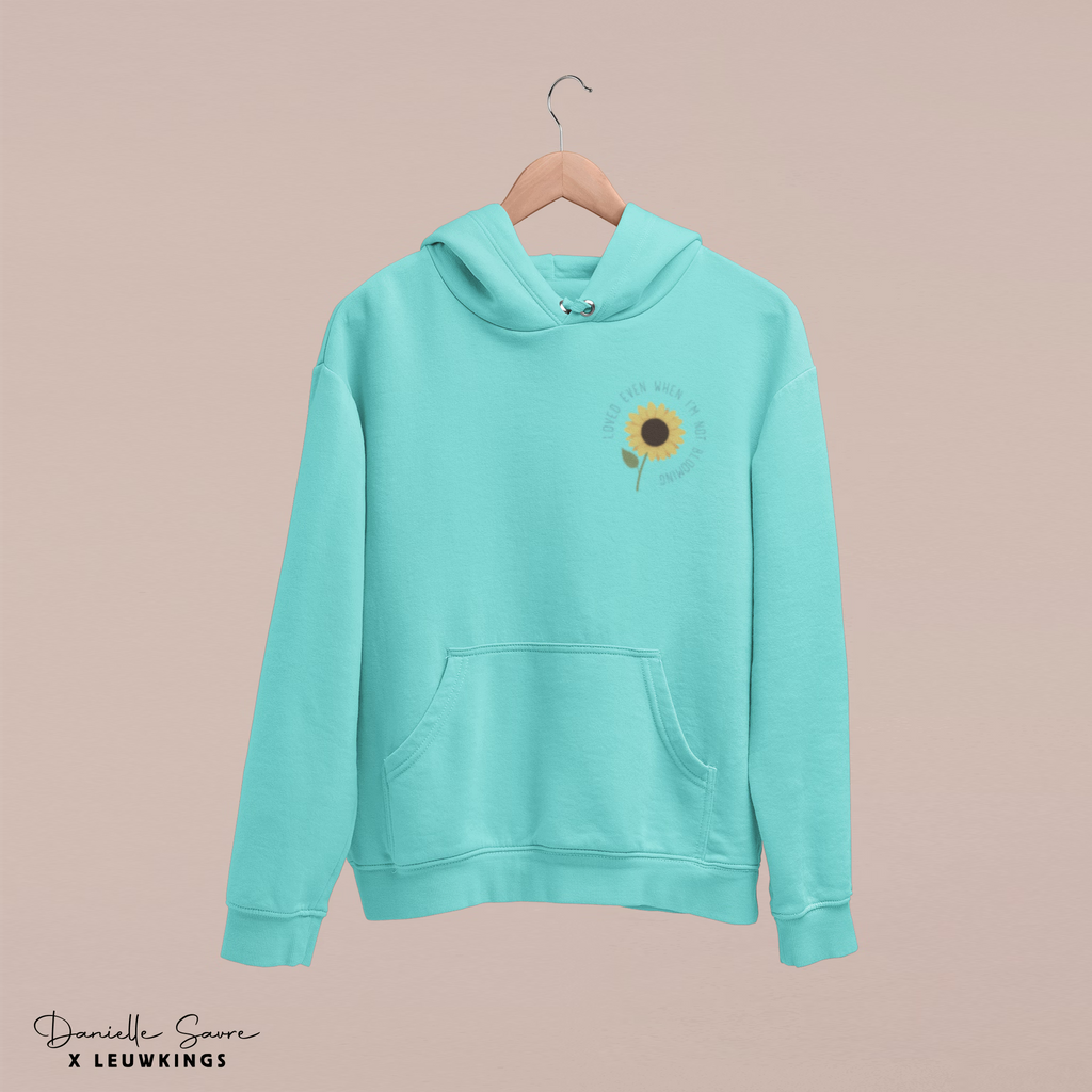 Deserve to be loved Sweater