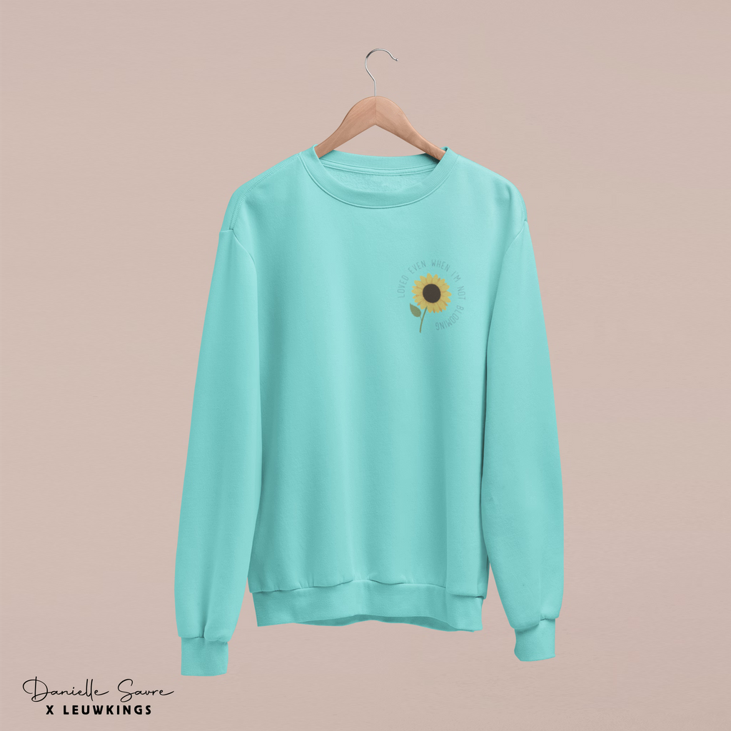 Deserve to be loved Sweater